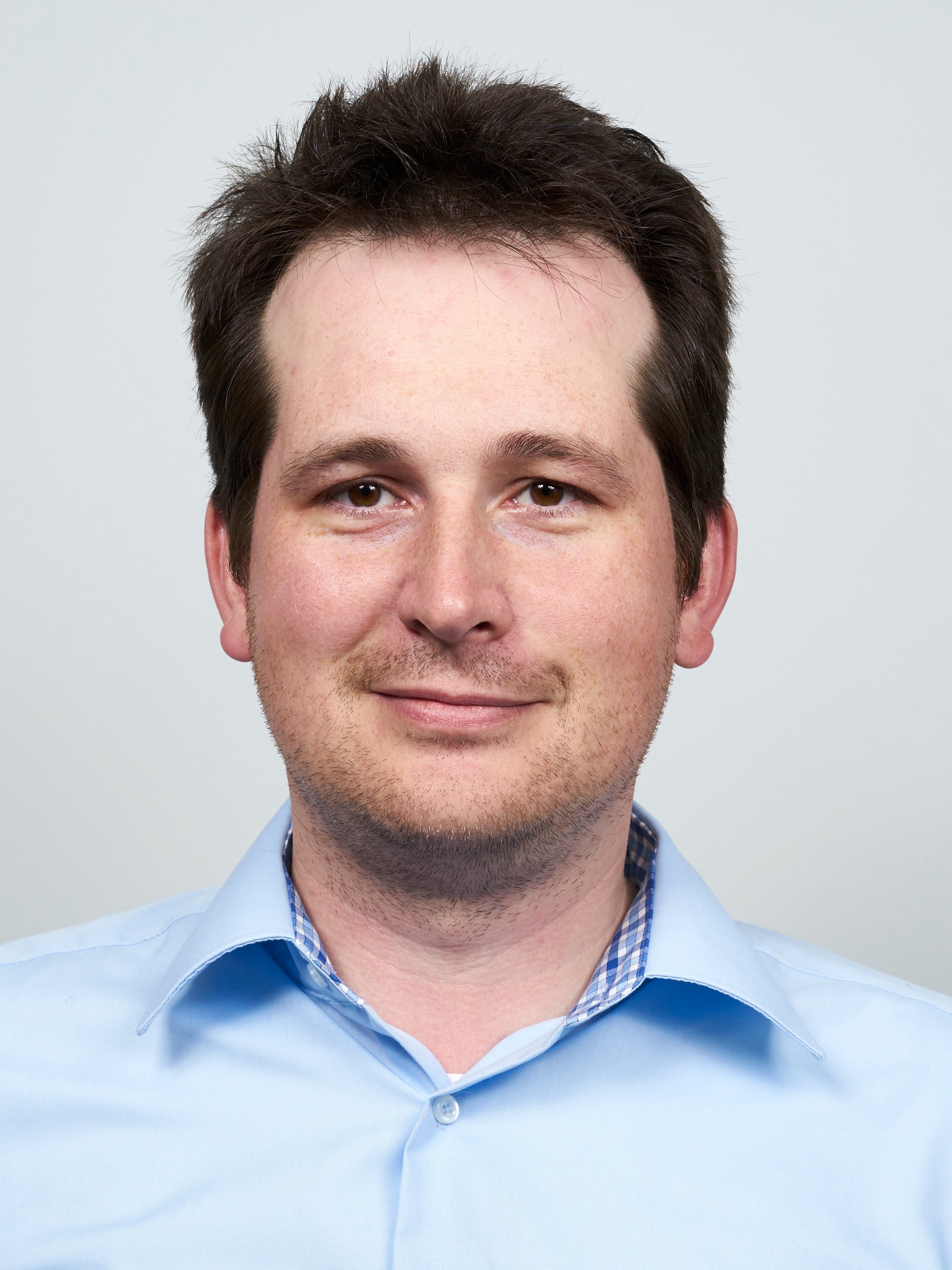 Dieses Bild zeigt Dipl.-Vw. techn. Carlo von Molo